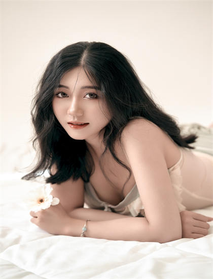 琪琪成人__观看_韩国电影失足美女_猎物