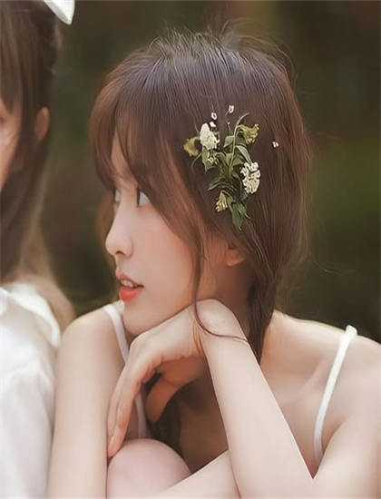 文化解读《贪婪的红唇》：探索后期的制作流程与艺术加工 理解文化认同的建构过程